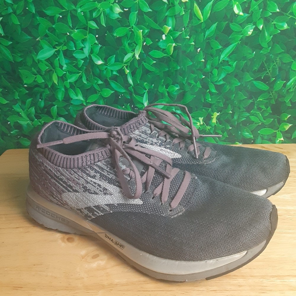 Brooks Ricochet DNA Women’s Sz 9 Lavender Gray Lace Up Athletic Running Sneakers